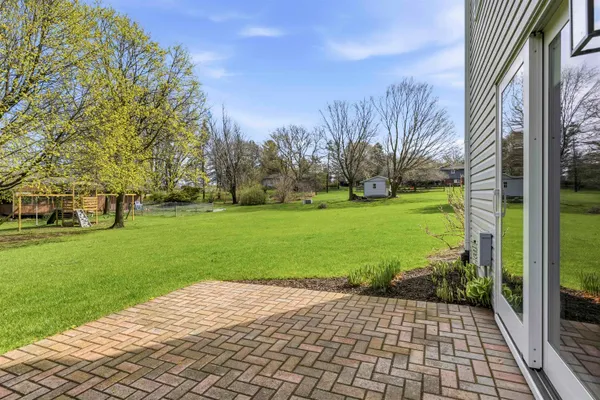 $449,900 | 6990 Skyview Trail, Roscoe, IL 61073