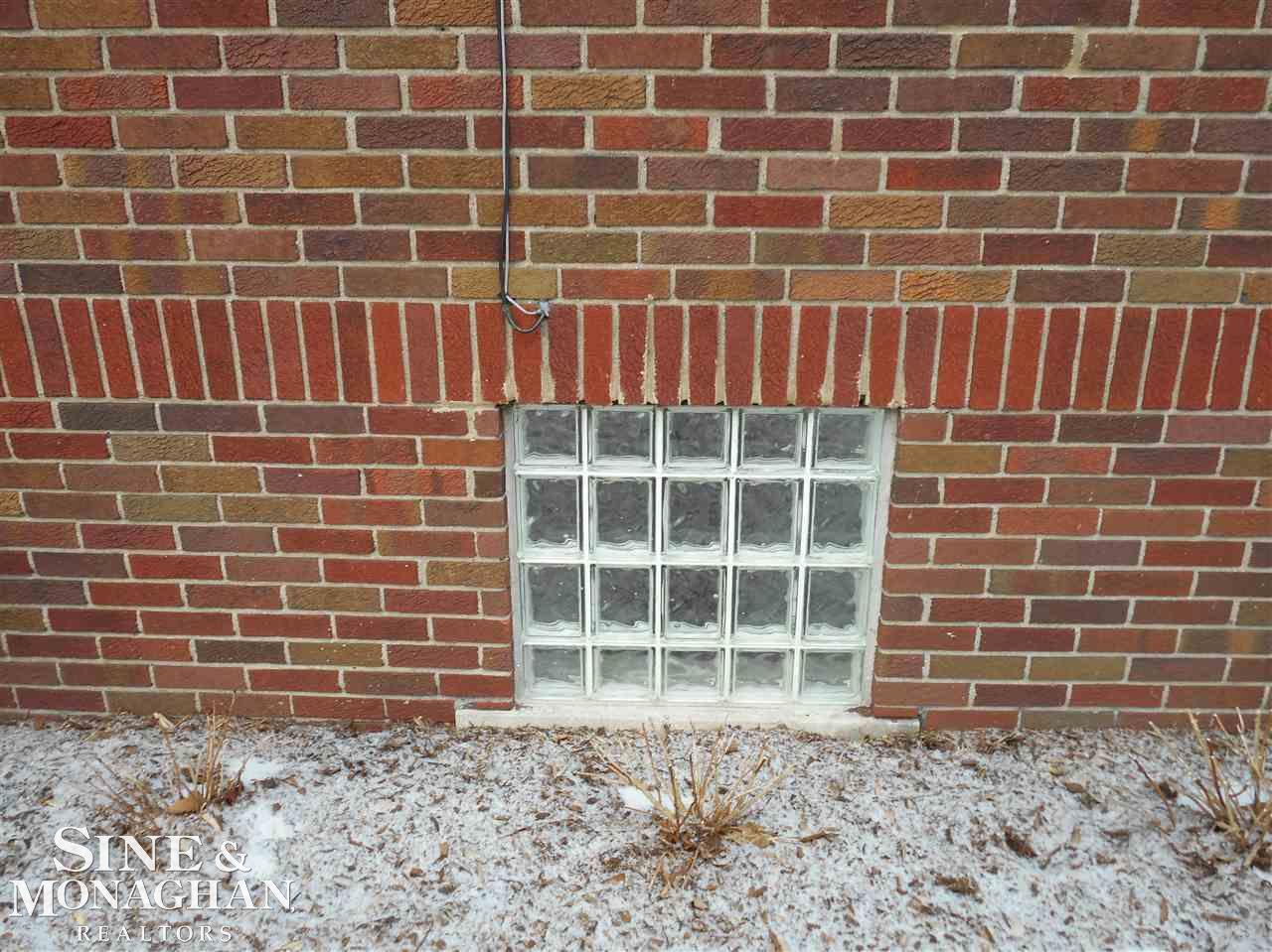 2032 Hawthorne Road Grosse Pointe Woods, MI 48236 - Photo 24 of 25