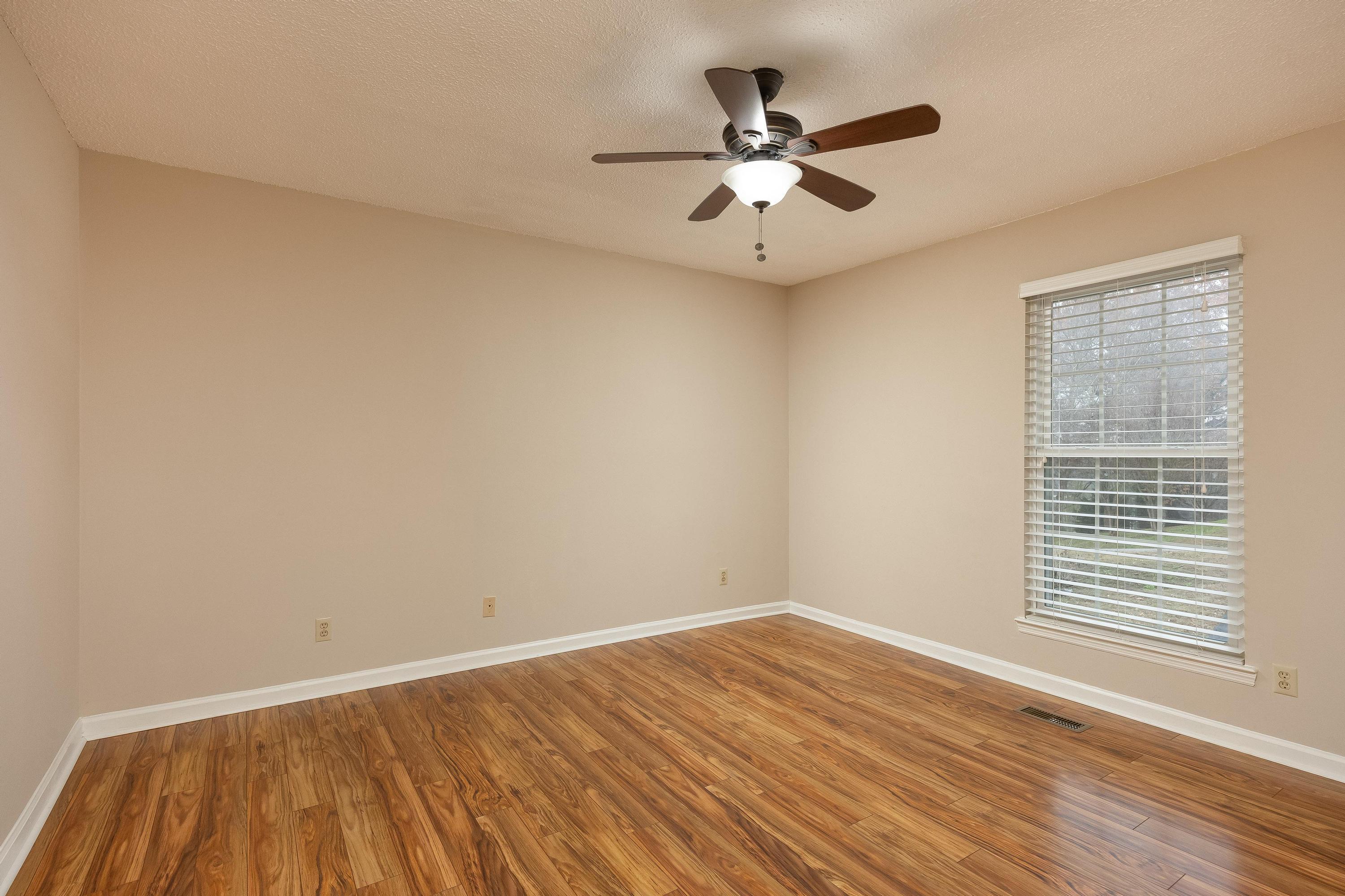 1331 Highland Road Chattanooga, TN 37415 - Photo 20 of 35 Bedroom