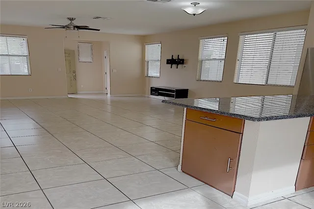 $1,995 | 8469 Trudeau Avenue, Las Vegas, NV 89143