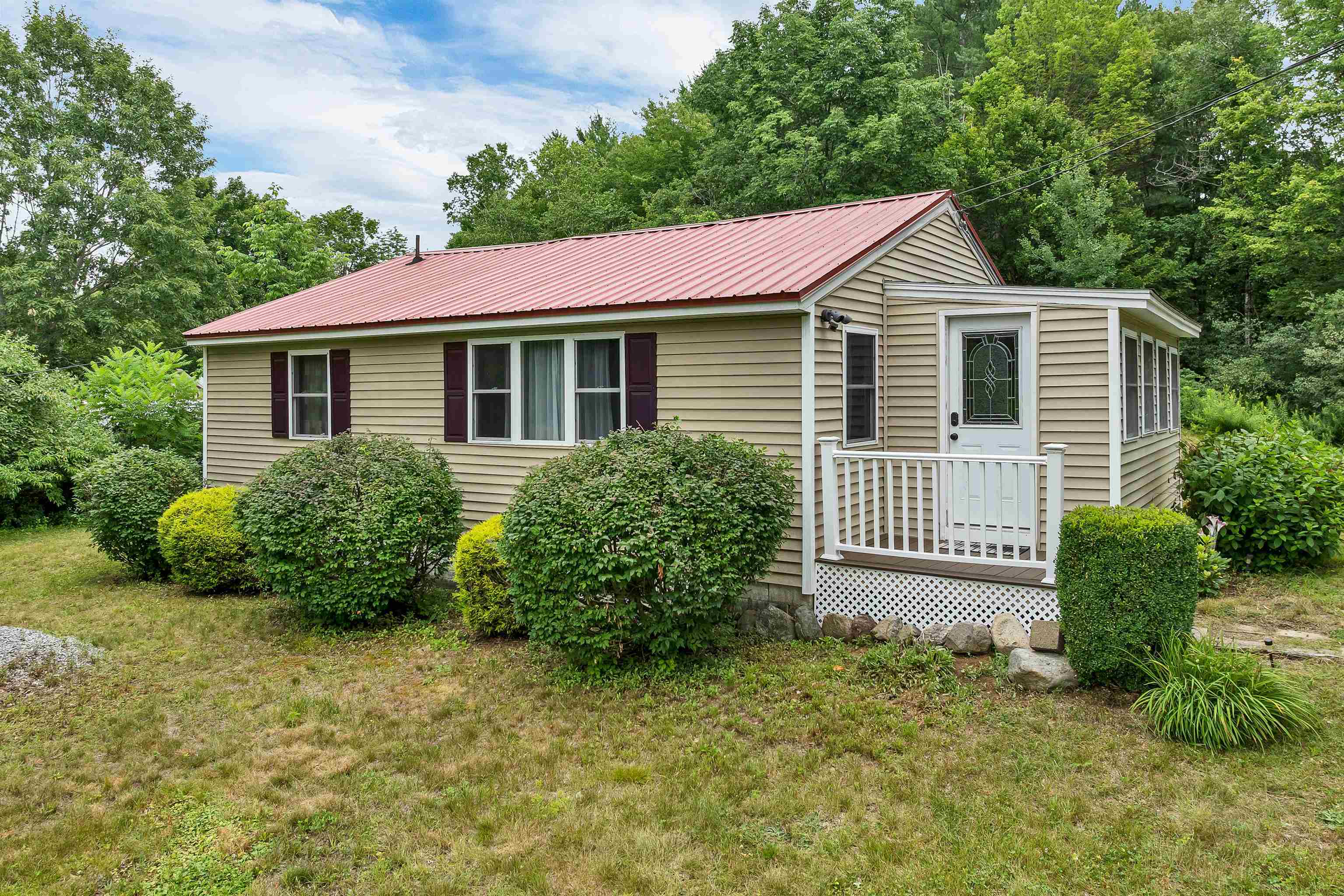 19 Gile Pond Road Franklin, NH 03235 - Photo 2 of 44 Gallery Image 2