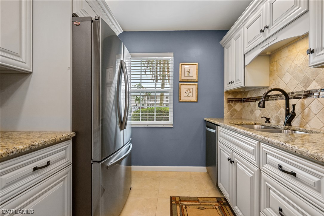 1830 Brantley Road, Unit D1 Fort Myers, FL 33907 - Photo 14 of 39 Gallery Image 14
