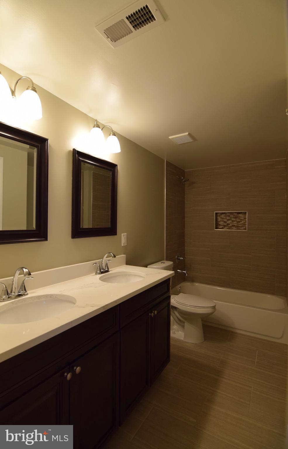 6202 Auth Road Suitland, MD 20746 - Photo 6 of 9 Bath