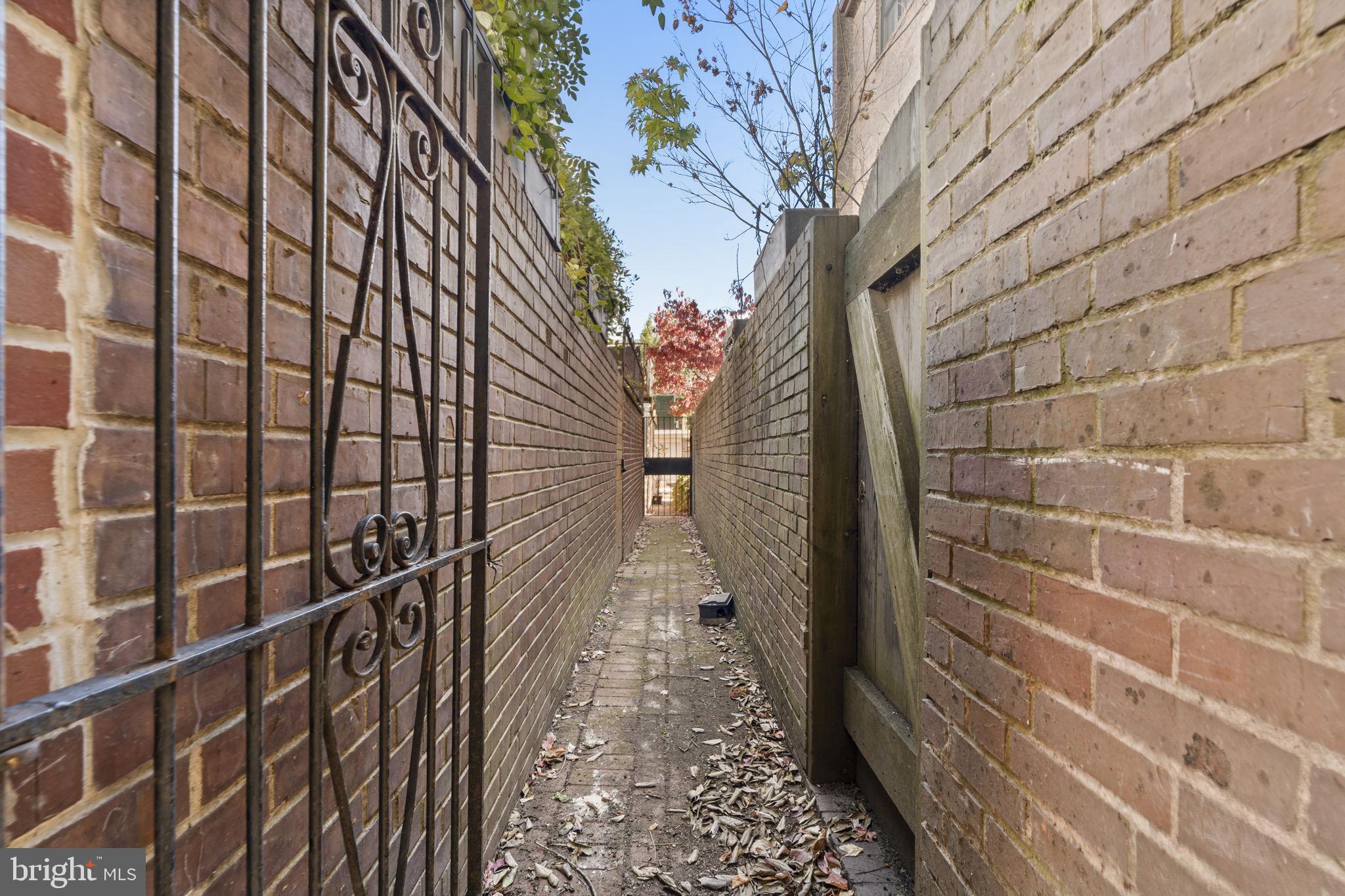 506 Spruce Street Philadelphia, PA 19106 - Photo 23 of 67