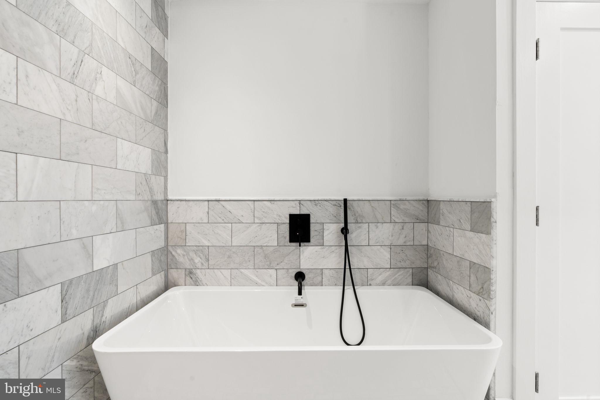 506 Spruce Street Philadelphia, PA 19106 - Photo 34 of 67