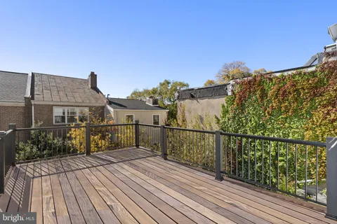 a picture of a room with a floor