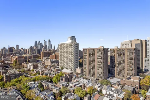 $1,499,995 | 506 Spruce Street, Philadelphia, PA 19106