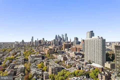 $1,499,995 | 506 Spruce Street, Philadelphia, PA 19106