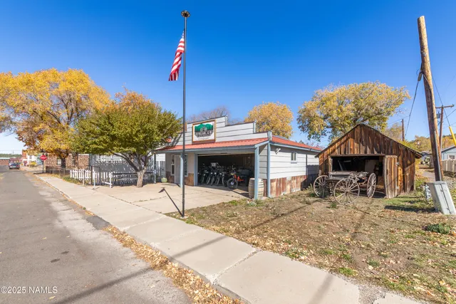 a house view with a outdoor space