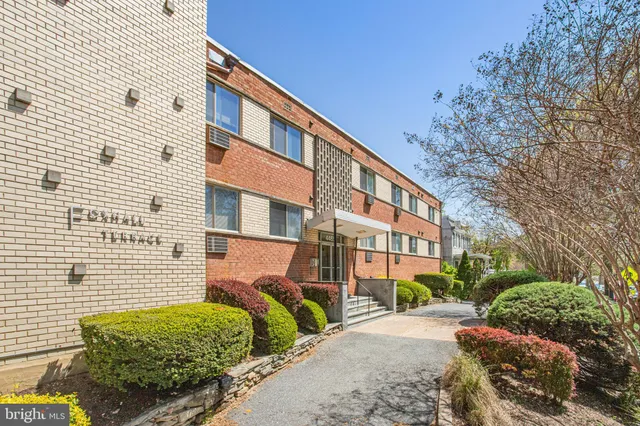 a front view of a building