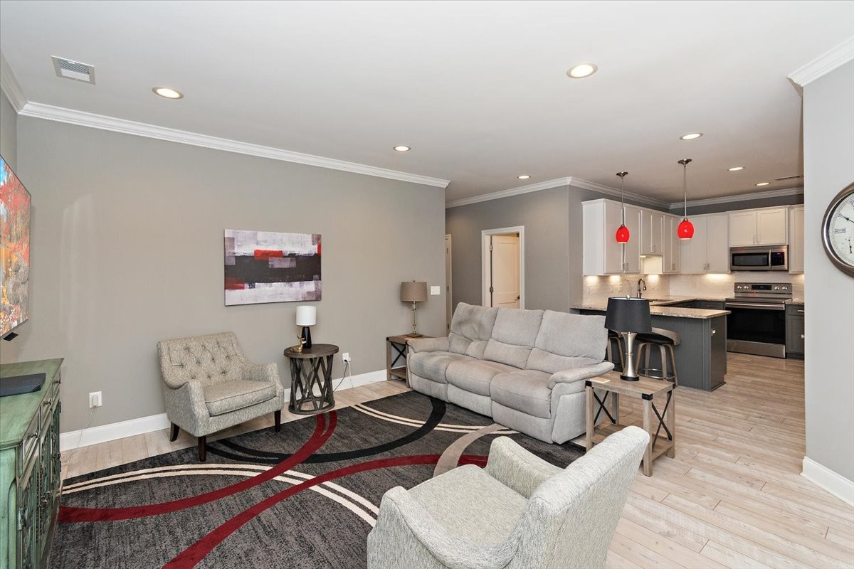 3420 Pershing Drive Murfreesboro, TN 37129 - Photo 3 of 28