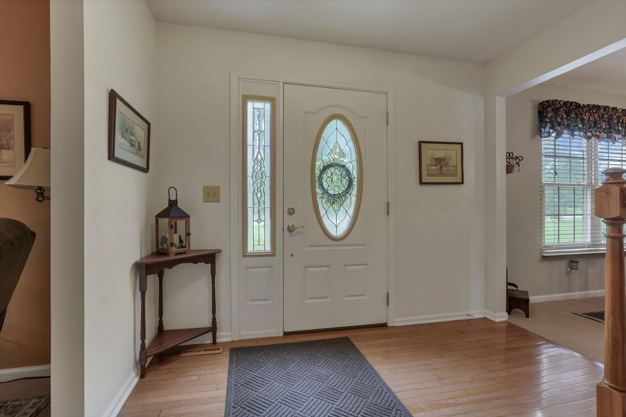 7639 Beecher Road Southwest Pataskala, OH 43062 - Photo 7 of 73 10-web-or-mls-0D3A5610