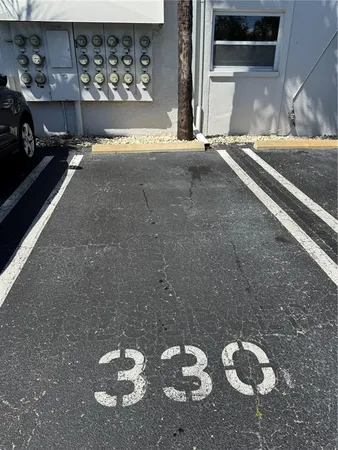 $84,000 | 350 79th Avenue North, Unit 330, St. Petersburg, FL 33702