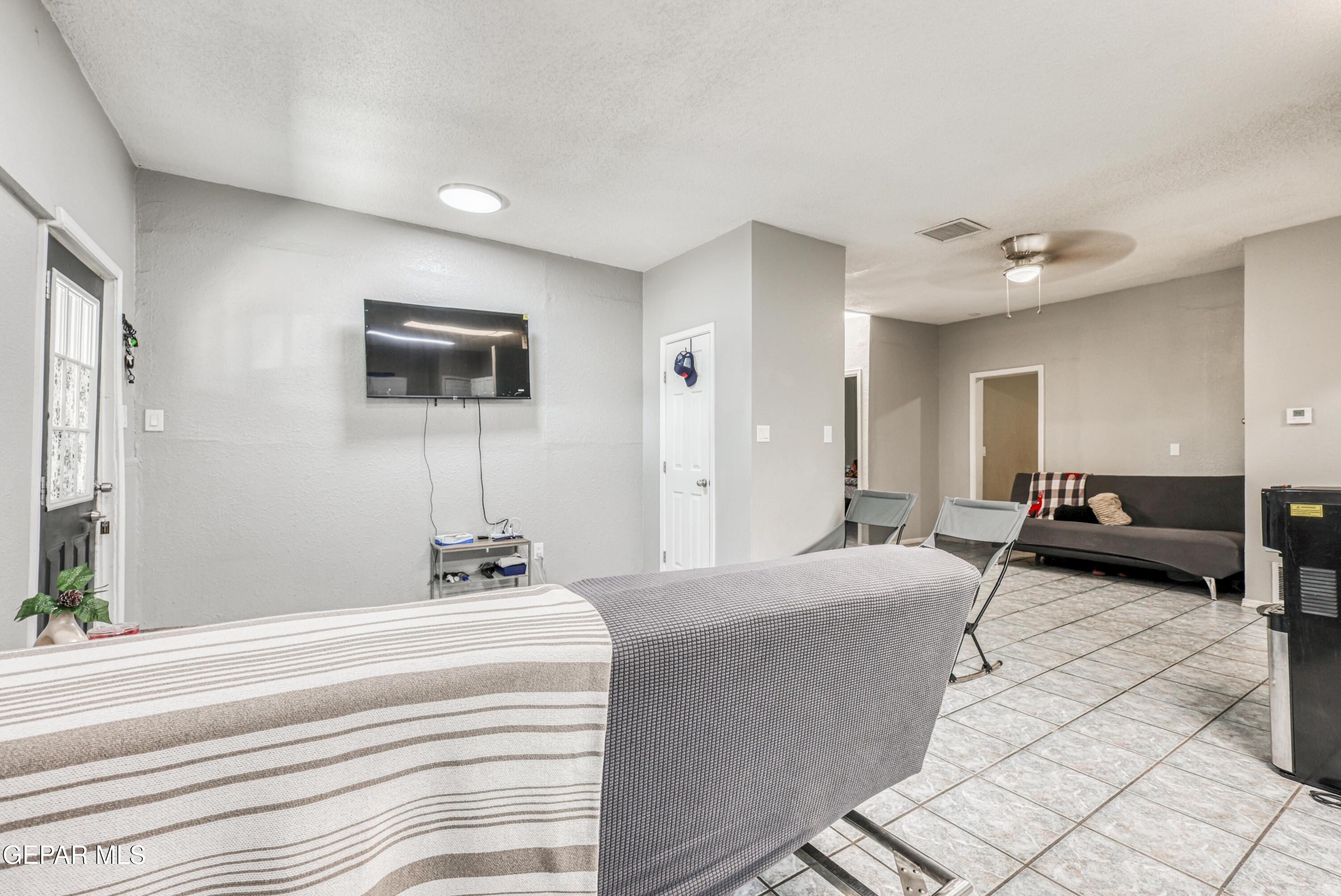 8751 Winchester Road El Paso, TX 79907 - Photo 14 of 65 14