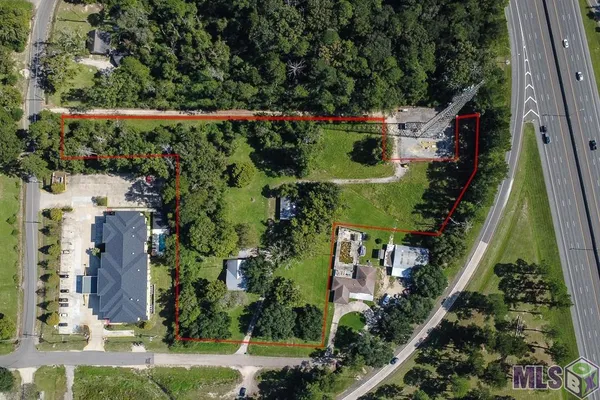 $950,000 | 27850 Old South Walker Road, Walker, LA 70785