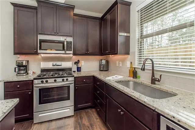 $385,000 | 720 Perrilloux Trace Avenue, Madisonville, LA 70447