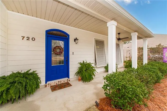 $385,000 | 720 Perrilloux Trace Avenue, Madisonville, LA 70447
