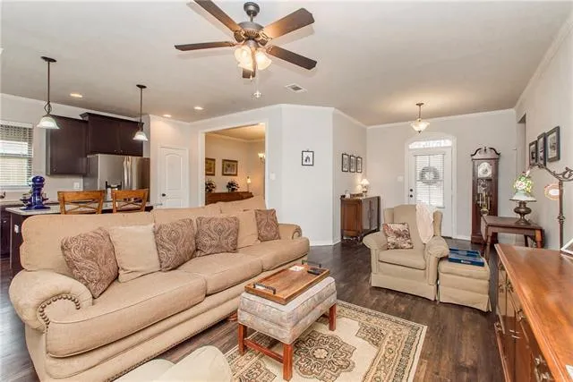 $385,000 | 720 Perrilloux Trace Avenue, Madisonville, LA 70447