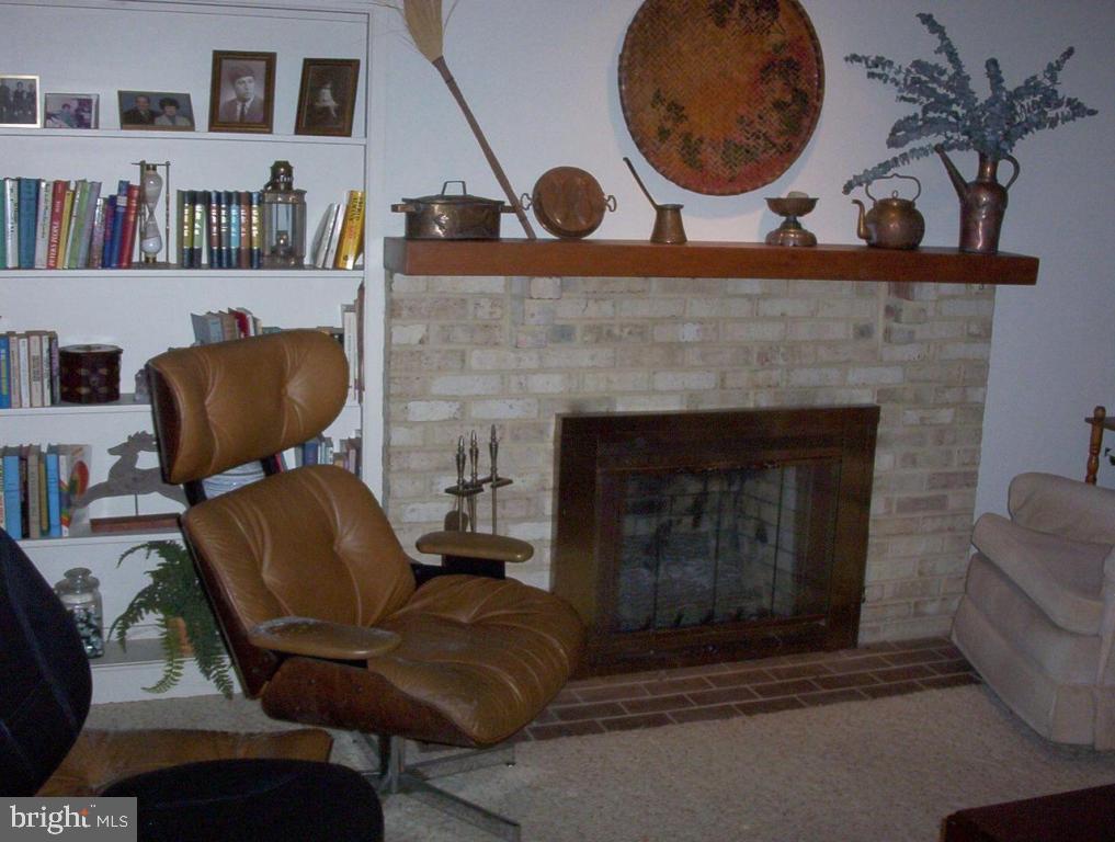 1260 Meadowbrook Road Lancaster, PA 17603 - Photo 7 of 12 Gallery Image 7