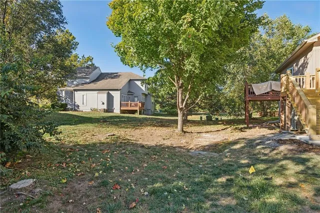 $305,900 | 22707 West 73rd Street, Shawnee, KS 66227