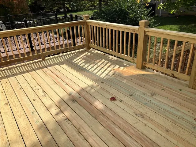 $305,900 | 22707 West 73rd Street, Shawnee, KS 66227