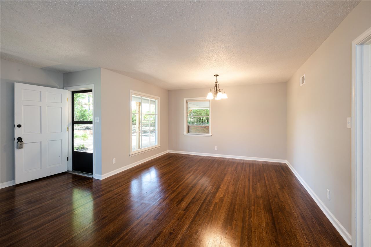 1391 Old Hickory Road Memphis, TN 38116 - Photo 5 of 20 Gallery Image 5