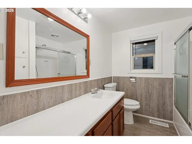 $525,000 | 12030 Northeast Holladay Street, Portland, OR 97230