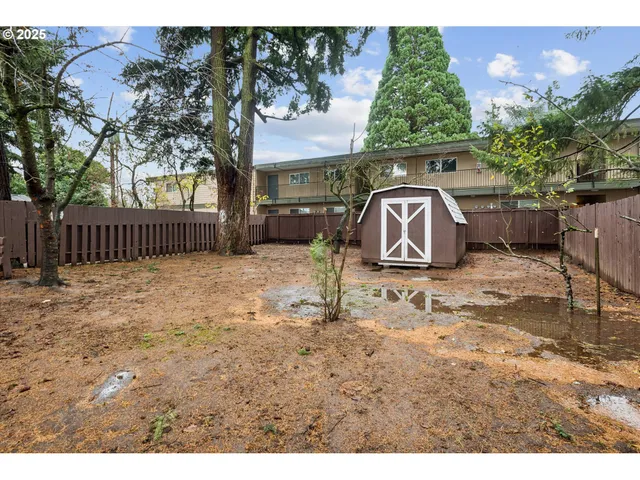 $525,000 | 12030 Northeast Holladay Street, Portland, OR 97230