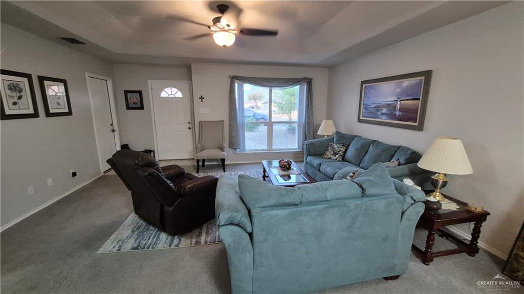 1704 Aries Street Mission, TX 78572 - Photo 3 of 20