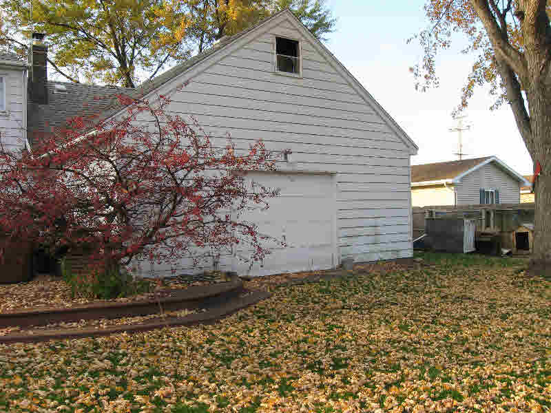 1220 West Ridge Road Essexville, MI 48732 - Photo 3 of 15