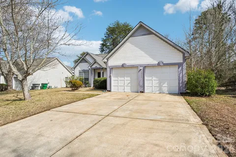 $350,000 | 3406 Frostmoor Place, Charlotte, NC 28269