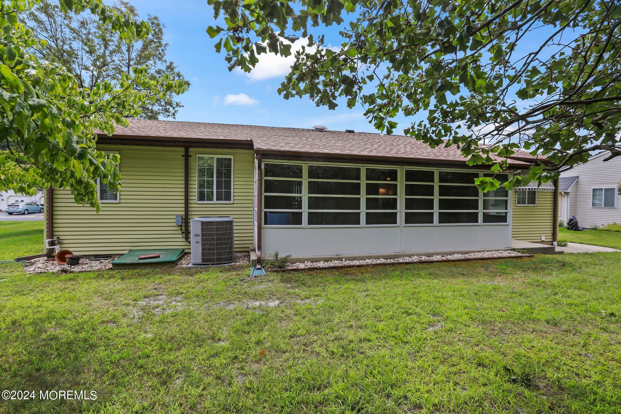 129 Sunset Road, Unit 60 Whiting, NJ 08759 - Photo 19 of 20 4-web-or-mls-5W5A6470