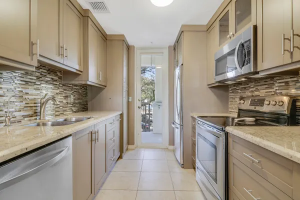 $2,700 | 1152 University Boulevard, Unit 22, Jupiter, FL 33458