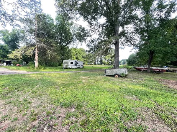 $1,000,000 | 25-35 Jack Exum Lane, Jackson, TN 38305