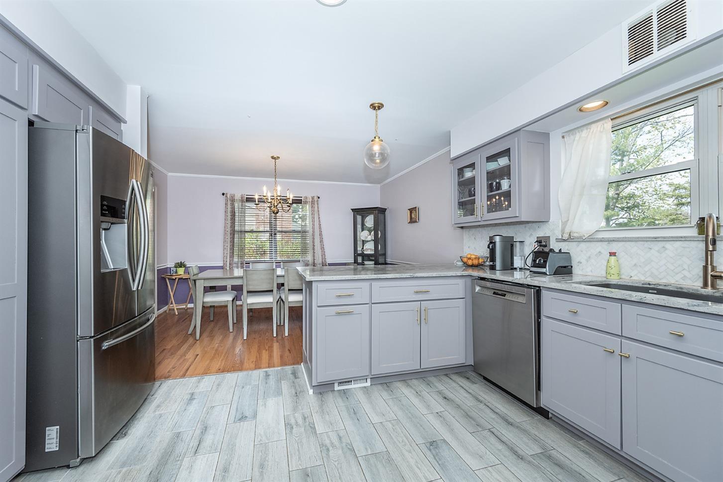 7538 Quailhollow Road Cincinnati, OH 45236 - Photo 6 of 48
