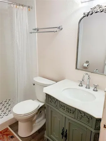 $3,700 | 3773 59th Avenue West, Bradenton, FL 34210