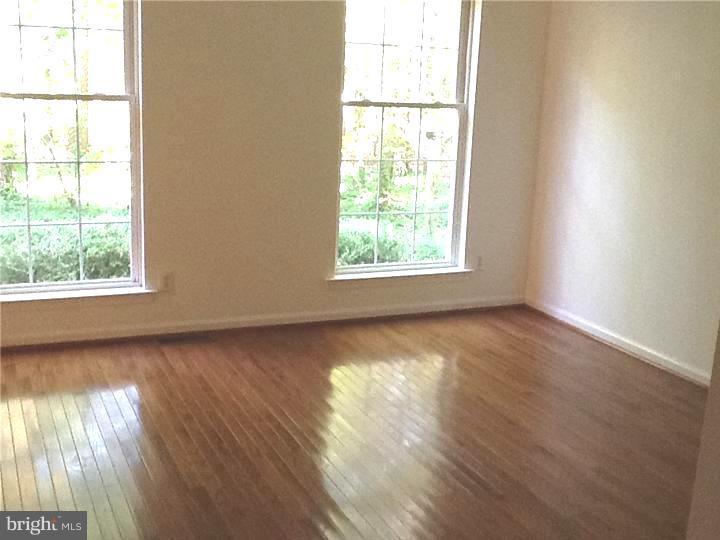 252 Cedarbrook Road Sicklerville, NJ 08081 - Photo 4 of 16