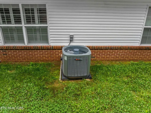 $379,900 | 1032 Patriot Landing Drive, Dandridge, TN 37725