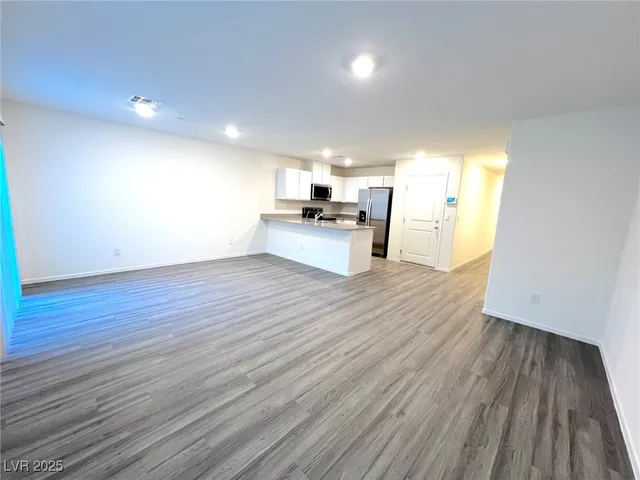 $1,825 | 10149 Sangria Rdg Street, Las Vegas, NV 89141