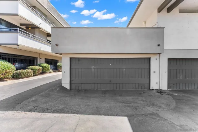 $629,000 | 2533 Navarra Drive, Unit 2A, Carlsbad, CA 92009