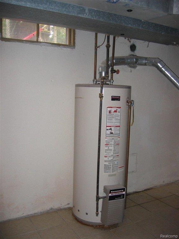 2876 Sandhurst Rochester, MI 48307 - Photo 9 of 21 Hot Water Tank.JPG