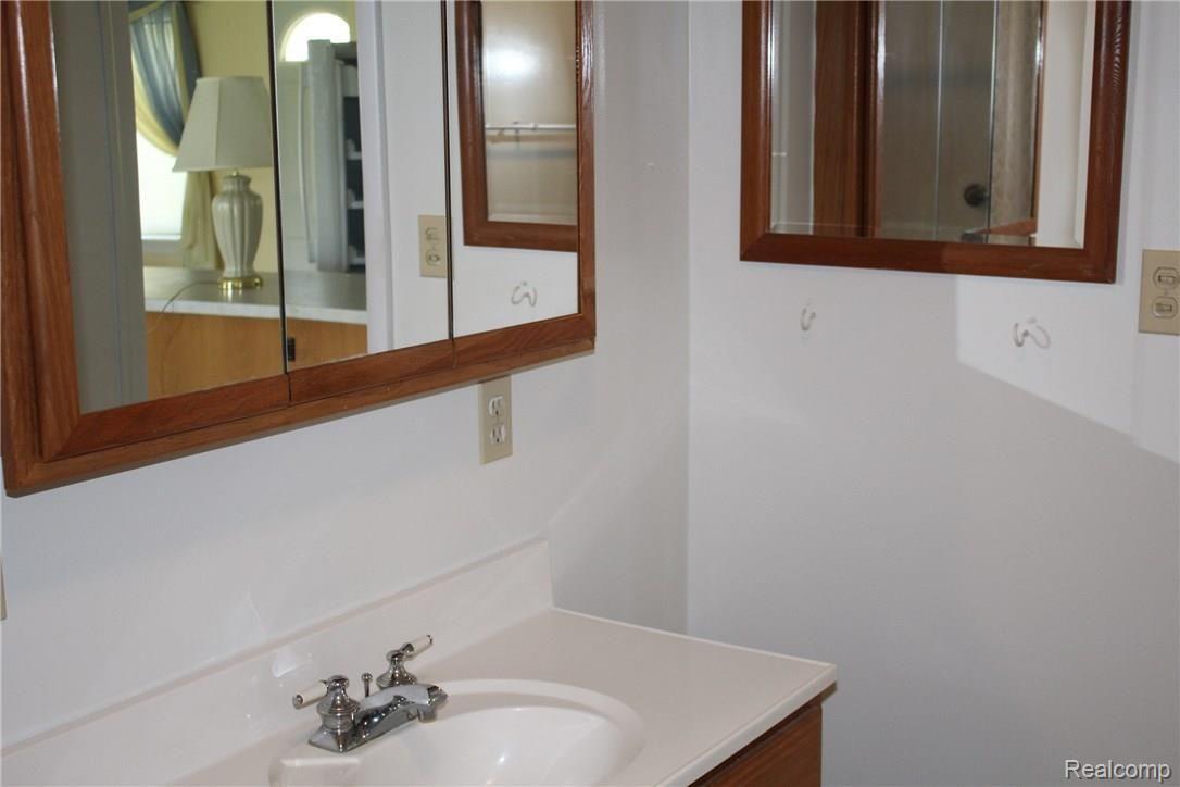 3600 Lobdell Road Caro, MI 48723 - Photo 11 of 16 IMG_3212.JPG
