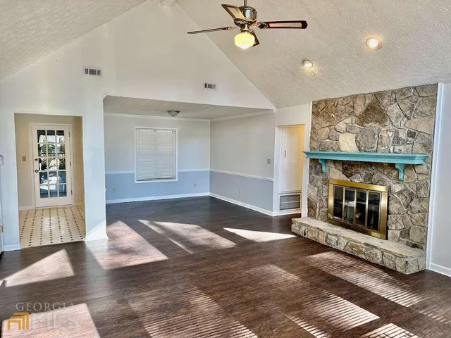 $1,695 | 175 Eli Run, Fayetteville, GA 30214