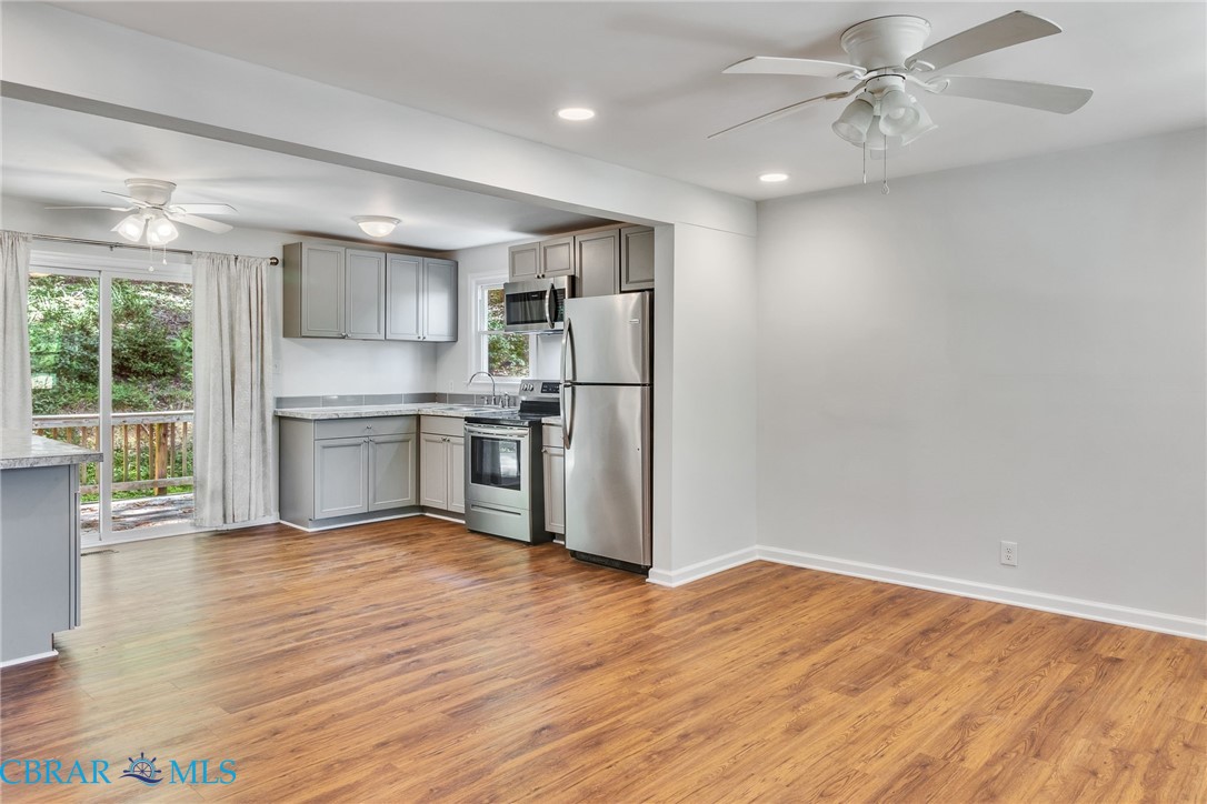 8993 River Road Lancaster, VA 22503 - Photo 2 of 42