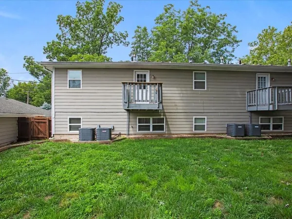 $659,000 | 310-312 North 8th Street, Leavenworth, KS 66048