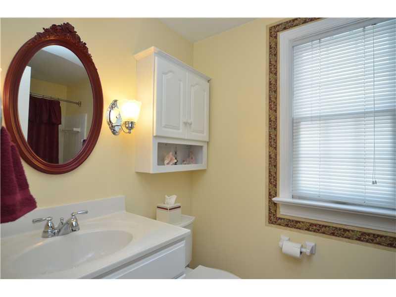 604 Trotwood Ridge Road Upper St. Clair, PA 15241 - Photo 18 of 25 Master Bath/Spa. Private updated master bath with tub and shower.