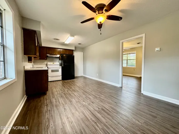 $1,700 | 526 West Thurman Road, New Bern, NC 28562
