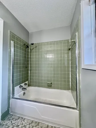 $1,700 | 526 West Thurman Road, New Bern, NC 28562
