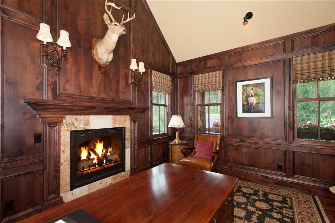 2570 Hunter's Knob Road Silverthorne, CO 80498 - Photo 14 of 25 Gallery Image 14