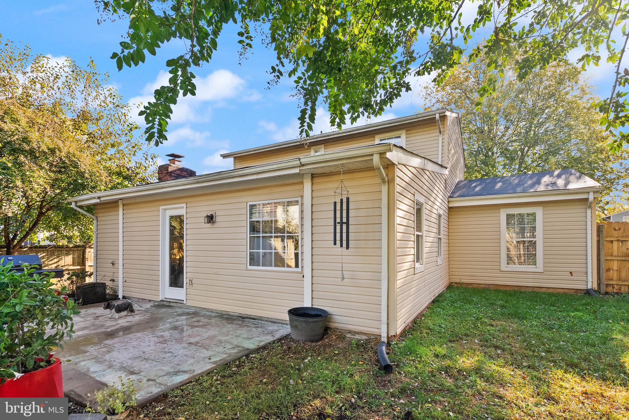 4006 Novar Drive Chantilly, VA 20151 - Photo 40 of 49 a view of a house with a yard